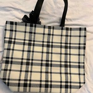 Black and white design bag